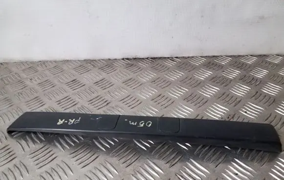 Mercedes-Benz Vito Viano W639 Roof trim bar molding cover A6396906562