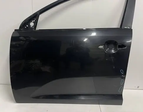 KIA Sportage Front door