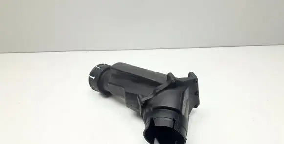 Intake resonator