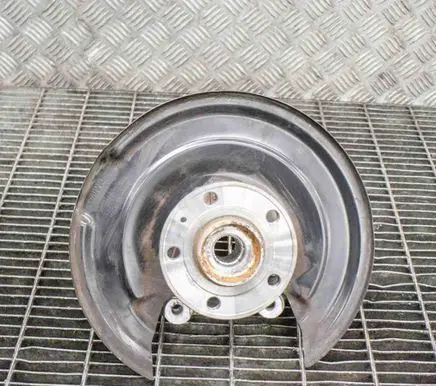 Volvo XC40 Rear wheel hub 32221149 32217484