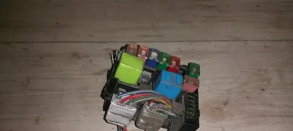 Mazda 323 Fuse box set