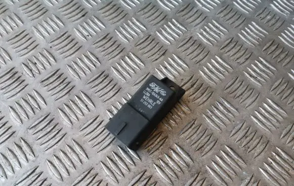 Volvo V50 Glow plug pre-heat relay 3M5T12A343AA 51252003