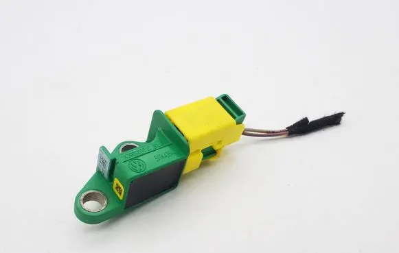 Audi Q5 SQ5 Airbag deployment crash/impact sensor 1K0909606C 5WK43544
