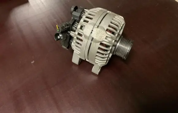 Citroen C5 Generator/alternator 9654752880