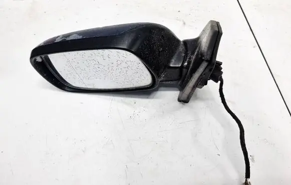 Toyota Corolla E120 E130 Front door electric wing mirror E11015440