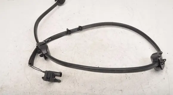 BMW 2 F44 Windshield washer spray nozzle 7453968