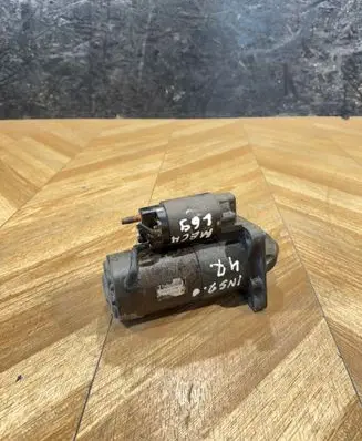 Opel Insignia A Starter motor 55353857 M001T30072