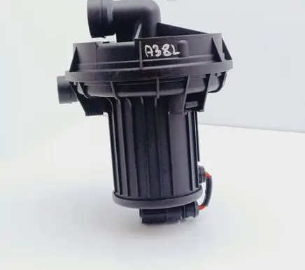 Audi A3 S3 8L Secondary air pump 06A959253B 06A131083B