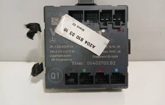 Mercedes-Benz C W204 Door control unit/module A2048103316