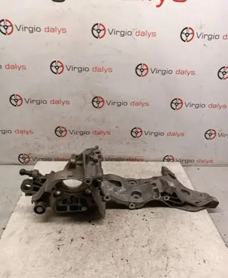 Volkswagen PASSAT B8 Fuel pump bracket 04l903143