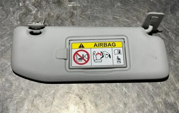 Citroen C4 III e-C4 Sun visor