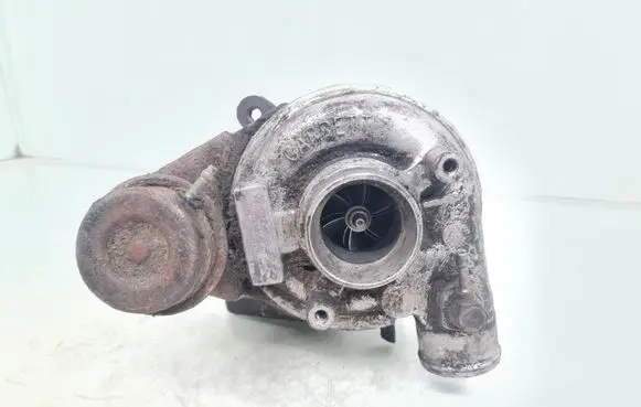 Volkswagen Golf III Turbo 028145701Q