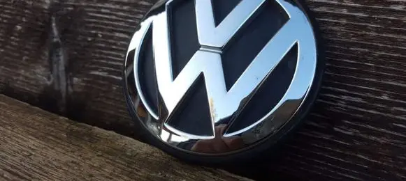 Volkswagen Polo III 6N 6N2 6NF Manufacturers badge/model letters 6K5853601F