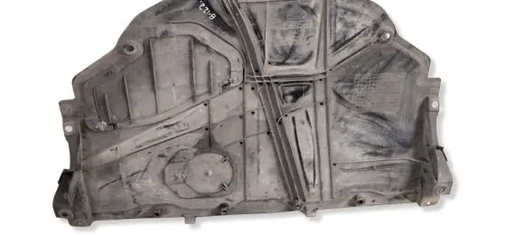 Mazda 6 Engine splash shield/under tray K6805
