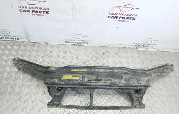 Top upper radiator support slam panel