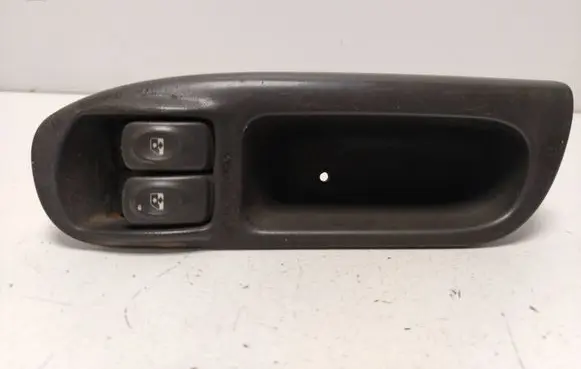 Renault Scenic I Electric window control switch 7700431172