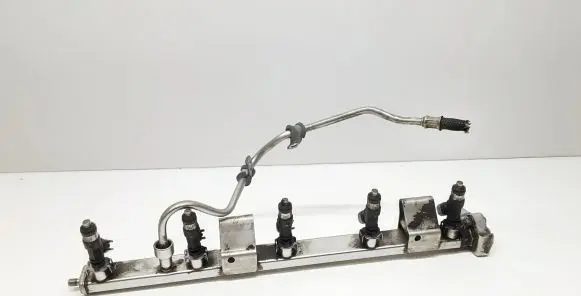 Volvo V70 Fuel injectors set 31216533 30757534