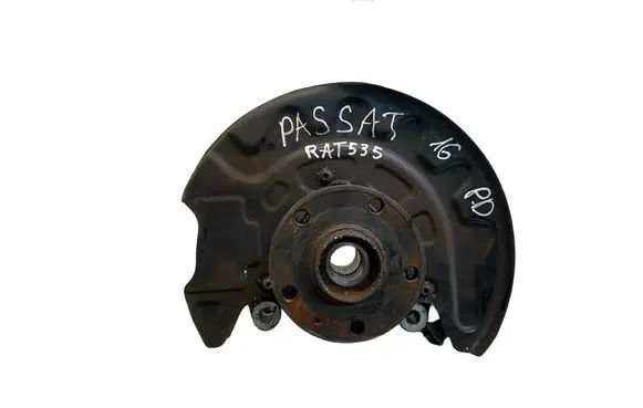 Volkswagen PASSAT B8 Front wheel hub 5Q0407258A