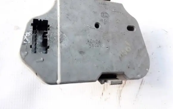 Honda Accord Tail light bulb cover holder 23623401