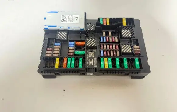 BMW XM Fuse box set 5A41BD5