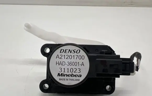 Renault Captur II Air flap motor/actuator A21201700 HAD36001A