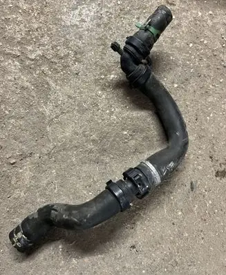 Renault Scenic II - Grand scenic II Engine coolant pipe/hose