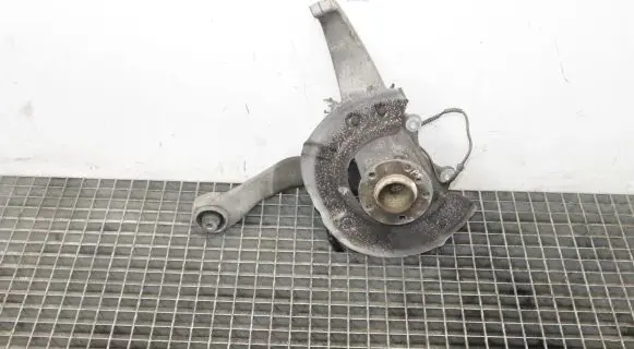 BMW 6 F06 Gran coupe Front wheel hub
