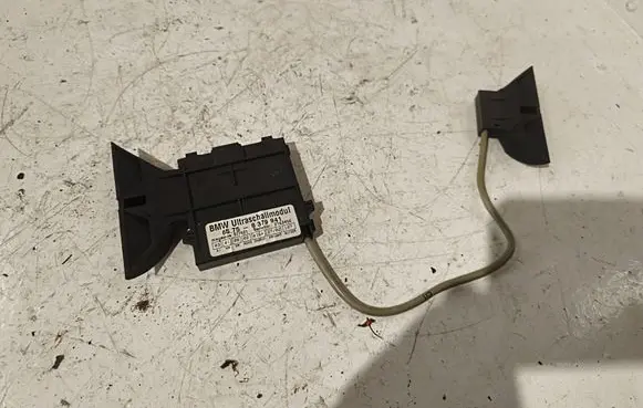 BMW X5 E53 Alarm movement detector/sensor 70102028 8379941