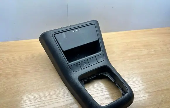 Volkswagen Golf Plus Ashtray (front) 5M1857961G