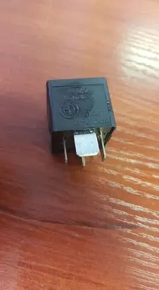 BMW 1 E81 E87 Other relay 6901469