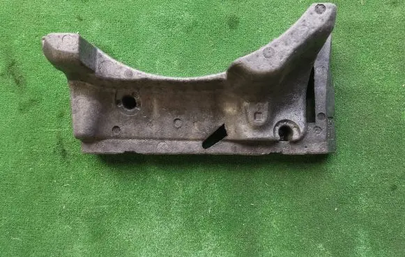 Volkswagen PASSAT B6 Tool box 3C5012115D