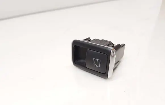 Mercedes-Benz CLA C117 X117 W117 Electric window control switch A2049058102