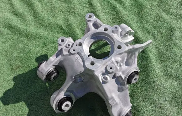 Tesla Model X Rear wheel hub 1420416