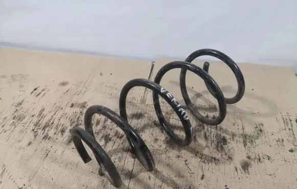 Opel Vectra C Front coil spring