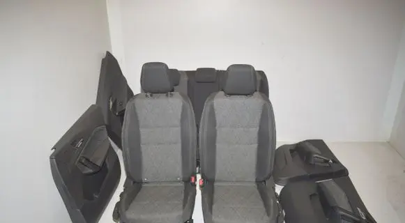 BMW X1 U11 Seat set 