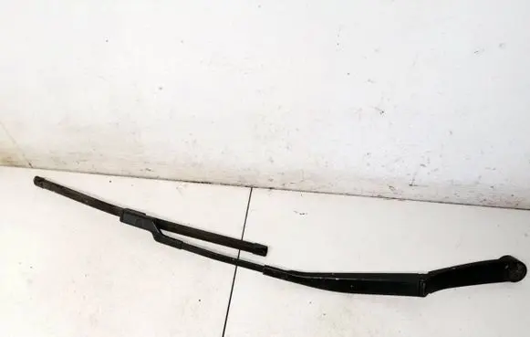 KIA Ceed Front wiper blade arm F00S51F047