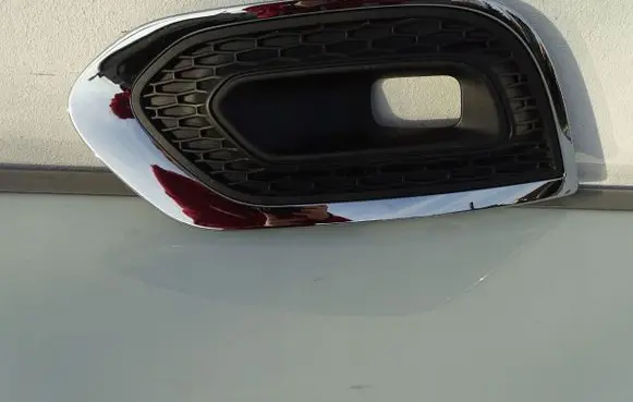 Renault Kadjar Front bumper lower grill 261A30096R