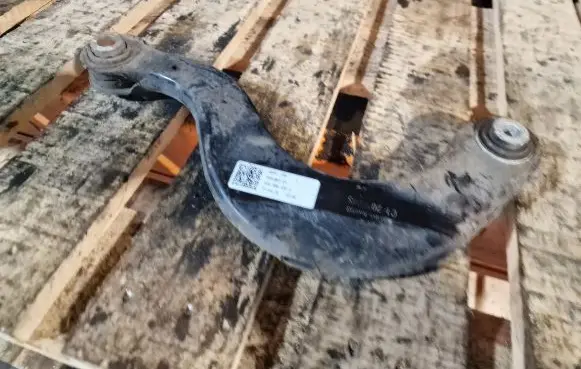Volkswagen Touran III Rear upper control arm/wishbone 5Q0505323D