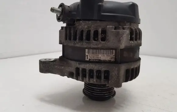 KIA Sportage Generator/alternator 373002F200 1042101060