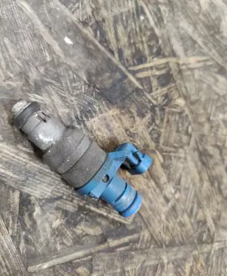 Opel Signum Fuel injector 12790825