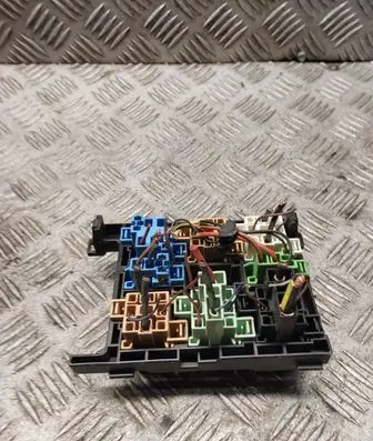 Volkswagen Caddy Fuse module 7n0937503