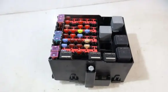 Ford Transit Courier Fuse box set