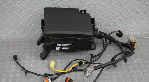 KIA Ceed Fuse box set SKRZYNKA-WIAZKA 91200-J7950 91956-J7100