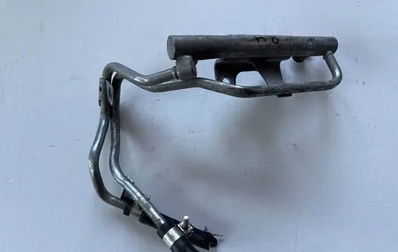 Subaru WRX STI Fuel injector supply line/pipe 17533AA600