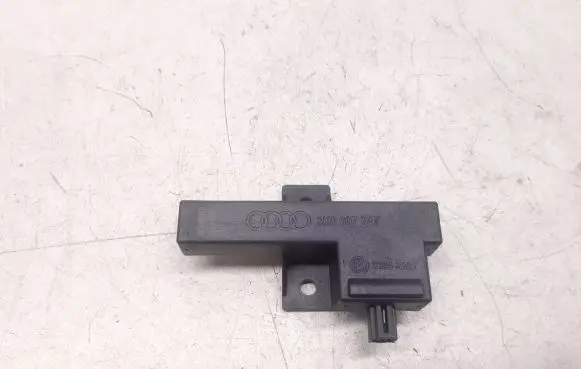 Audi A8 S8 D4 4H Keyless (KESSY) go control unit/module 8K0907247 33542221