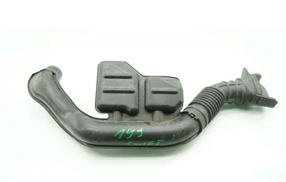 Suzuki Swift IV Air intake hose/pipe MMAUTKO18077