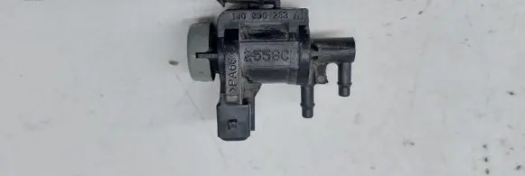 Audi A4 S4 B6 8E 8H Turbo solenoid valve 1J0906283A