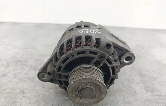 Opel Vectra C Generator/alternator 