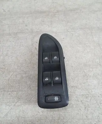 Renault Laguna II Electric window control switch 26515