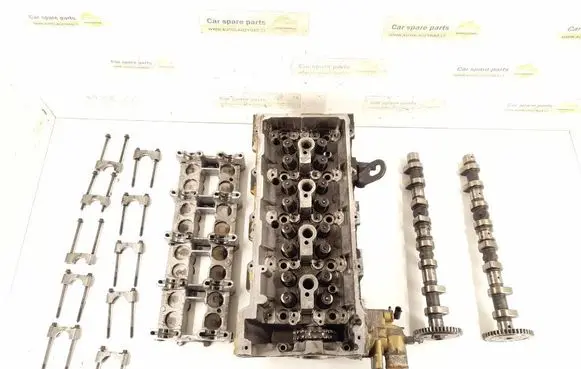 Mercedes-Benz E W211 Engine head 6460101420 6460102601